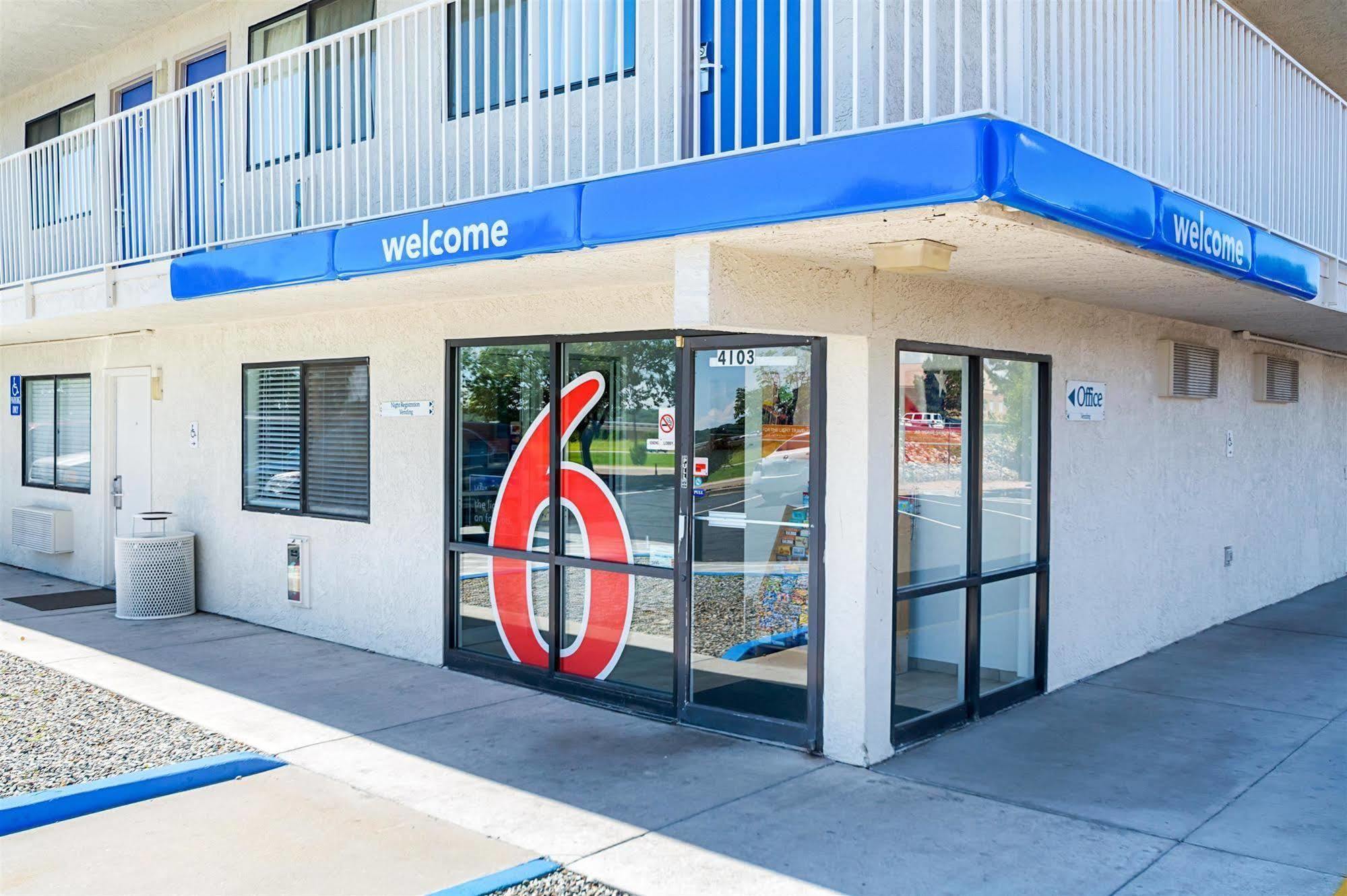 Hotel 6-pueblo, Co - I-25 Pueblo